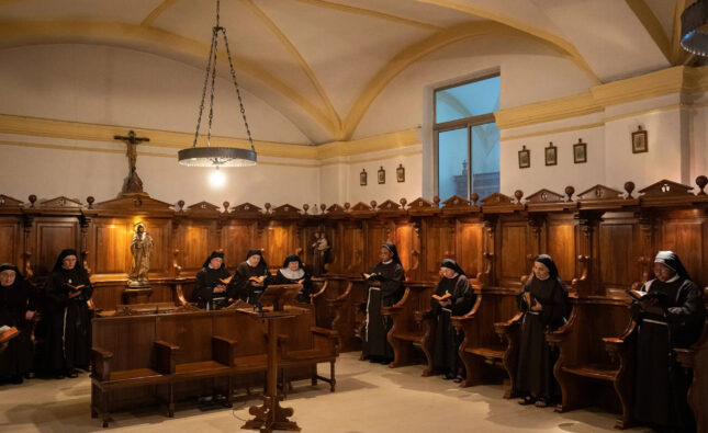 Setecientos años de oración en el Monasterio de Santa Clara de Castrojeriz