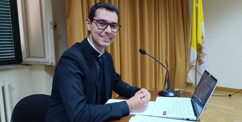Víctor López Pelarda obtiene el Doctorado en Teología en la Gregoriana de Roma