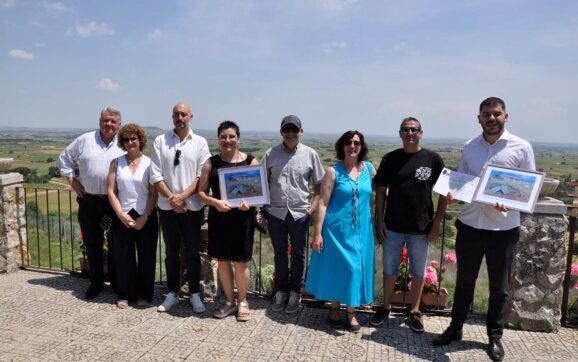 El Arzobispado, reconocido como socio de honor por la asociación La Olmera de Valcavado de Roa