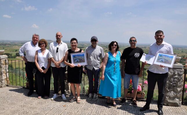 El Arzobispado, reconocido como socio de honor por la asociación La Olmera de Valcavado de Roa
