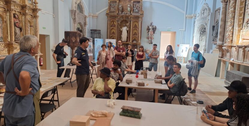 Un taller de escultura para acercar el patrimonio a las nuevas generaciones