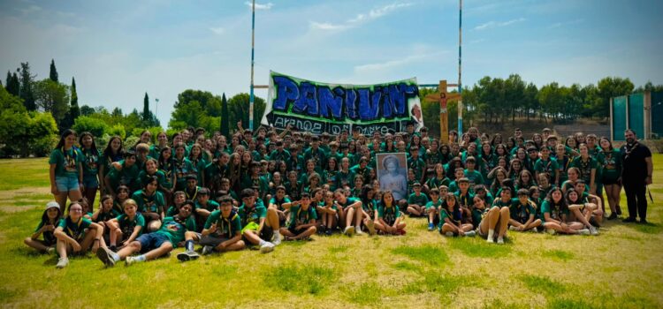 Niños y jóvenes de la Ribera «asaltan» el castillo de Tarazona en una aventura de fe y convivencia