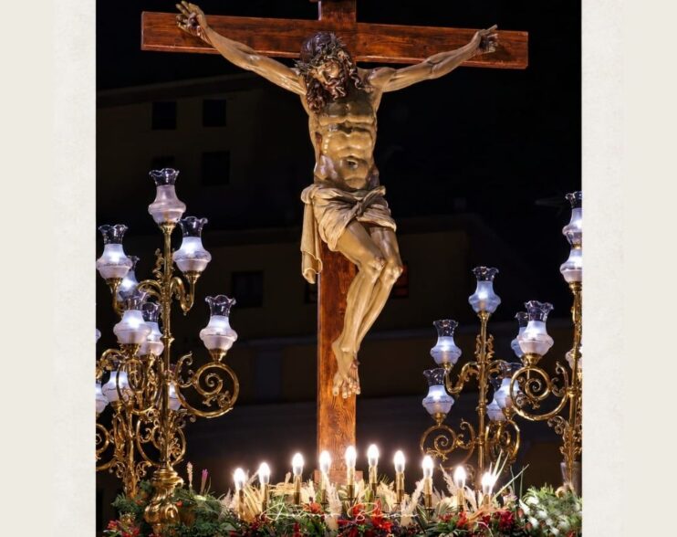 La Hermandad del Santísimo Cristo del Milagro de Aranda de Duero celebra su 75 Aniversario fundacional
