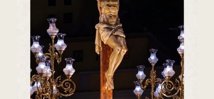 La Hermandad del Santísimo Cristo del Milagro de Aranda de Duero celebra su 75 Aniversario fundacional